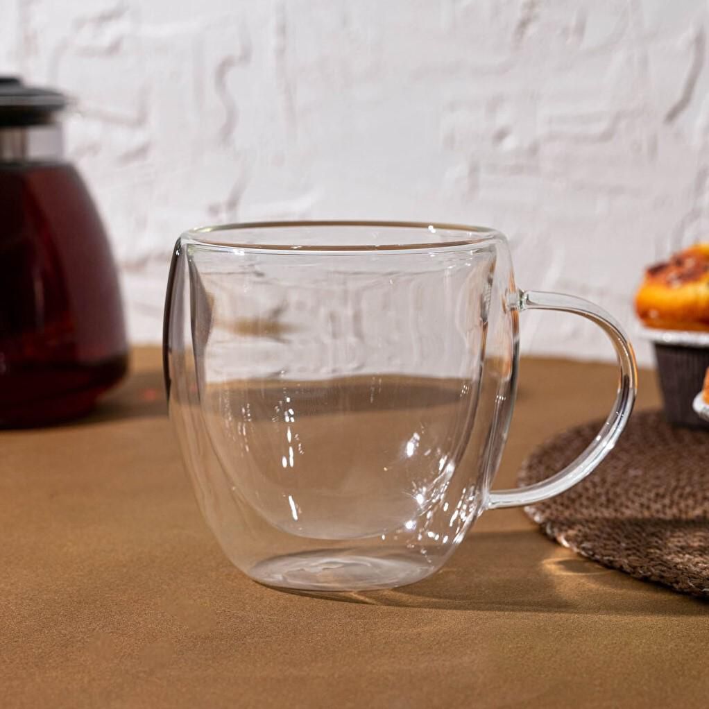 Elegant Glass Mug Design – Aesthetic Tea & Coffee Cup