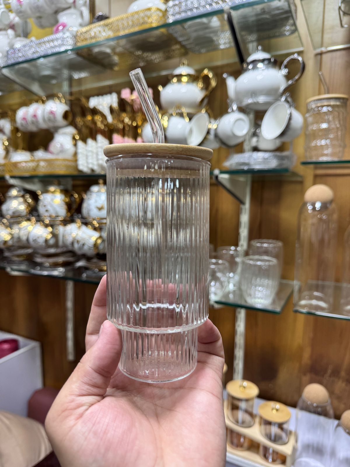 Modern Ribbed Glass Cup with Bamboo Lid & Glass Straw – Eco-Friendly Tumbler
