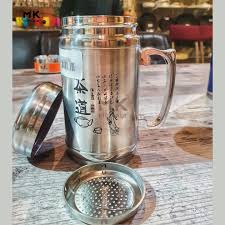 BrewSteel Mug- Sleek stainless steel mug for coffee, tea, and daily comfort