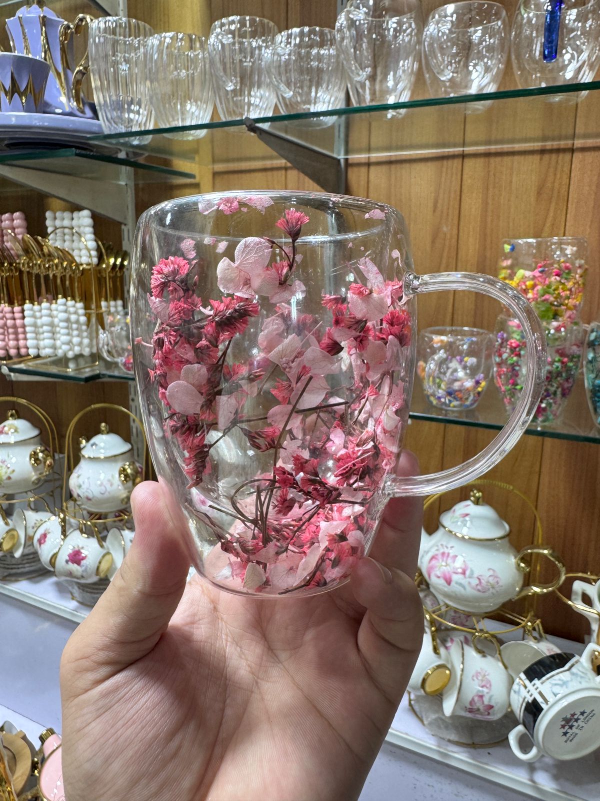 Elegant Glass Mug with Embedded Floral Design – Aesthetic Tea & Coffee Cup