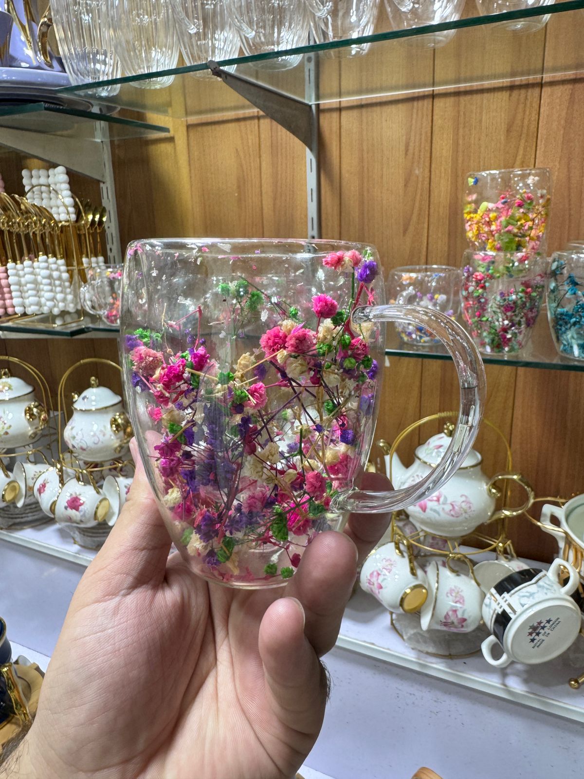 Elegant Glass Mug with Embedded Floral Design – Aesthetic Tea & Coffee Cup