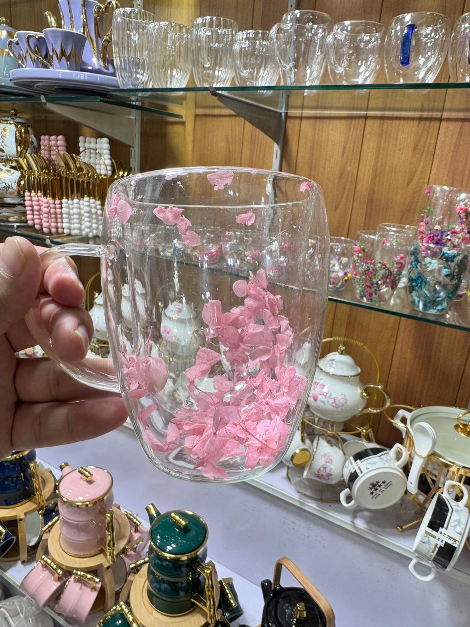 Elegant Glass Mug with Embedded Floral Design – Aesthetic Tea & Coffee Cup