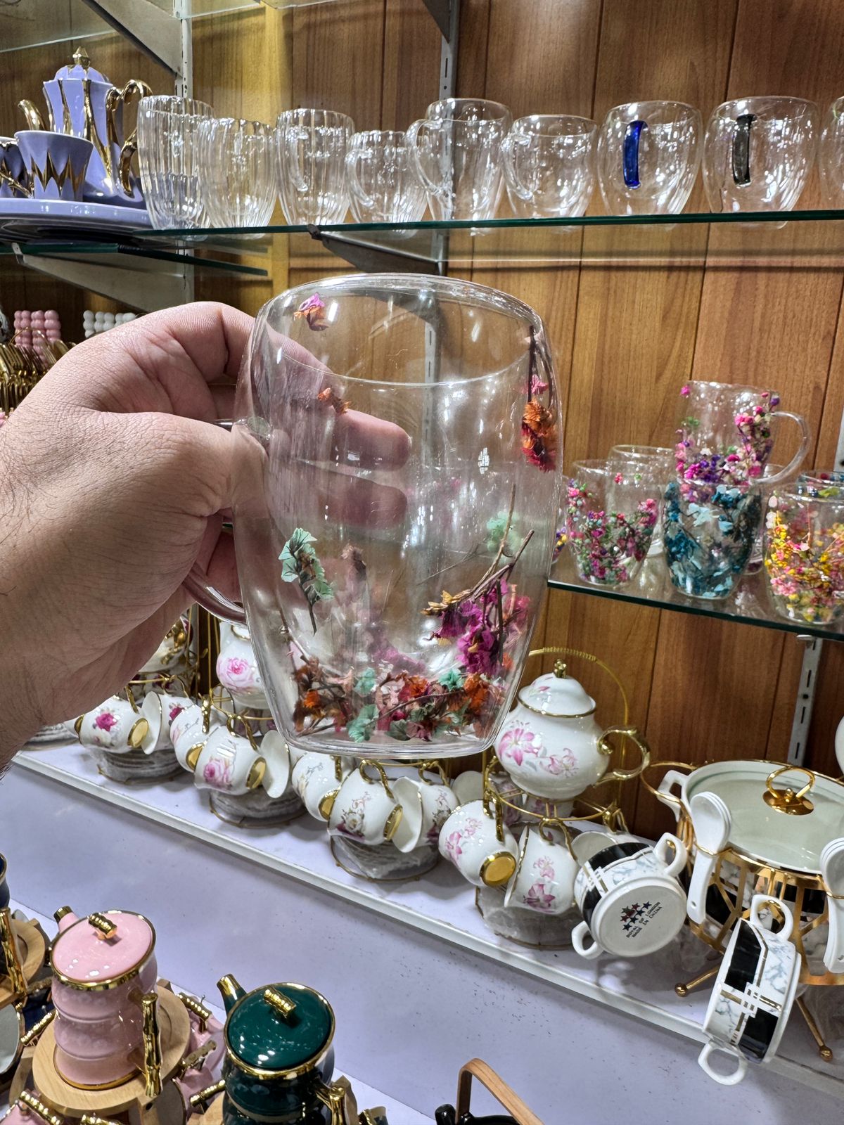 Elegant Glass Mug with Embedded Floral Design – Aesthetic Tea & Coffee Cup