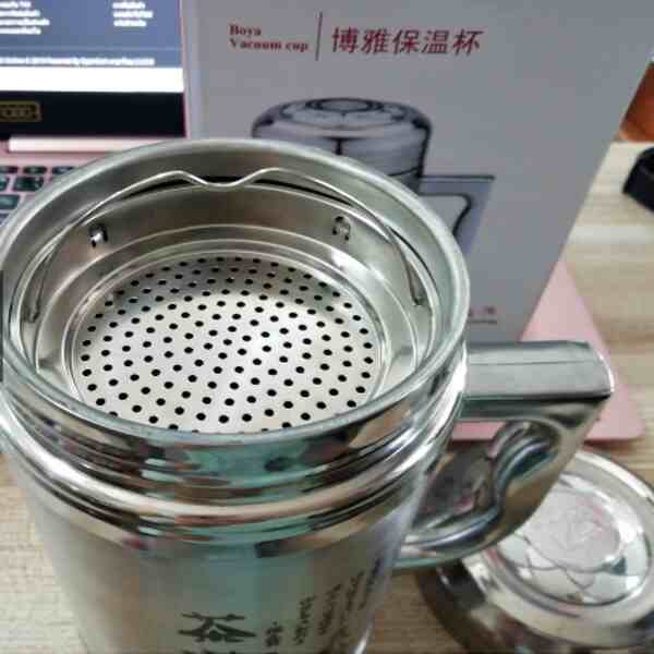 BrewSteel Mug- Sleek stainless steel mug for coffee, tea, and daily comfort